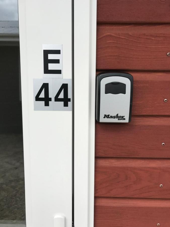 Otematata Lakeside Apartments Kurow Exterior photo